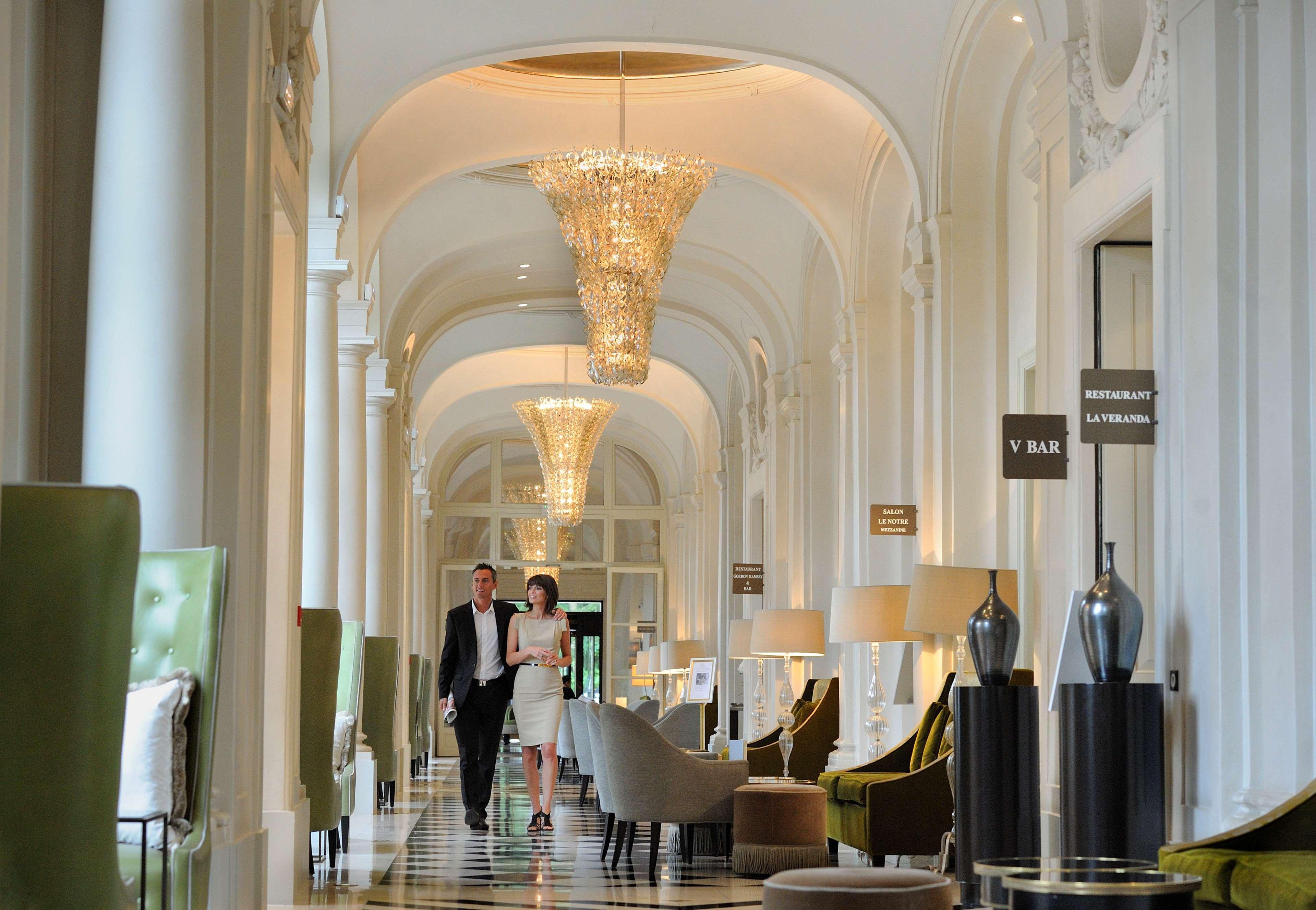 Waldorf Astoria Versailles - Trianon Palace Interno foto The lobby of the hotel