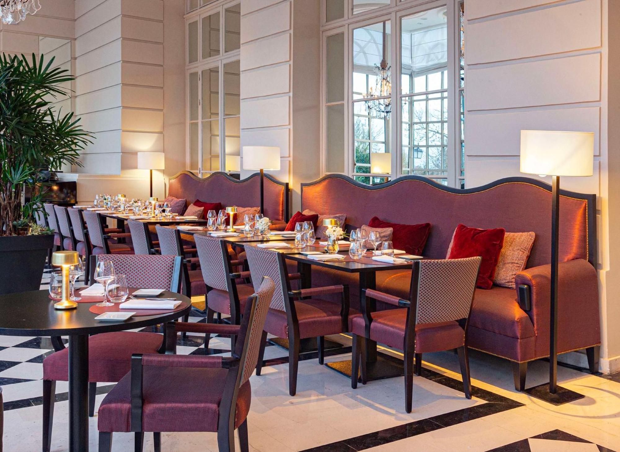Waldorf Astoria Versailles - Trianon Palace Esterno foto The restaurant