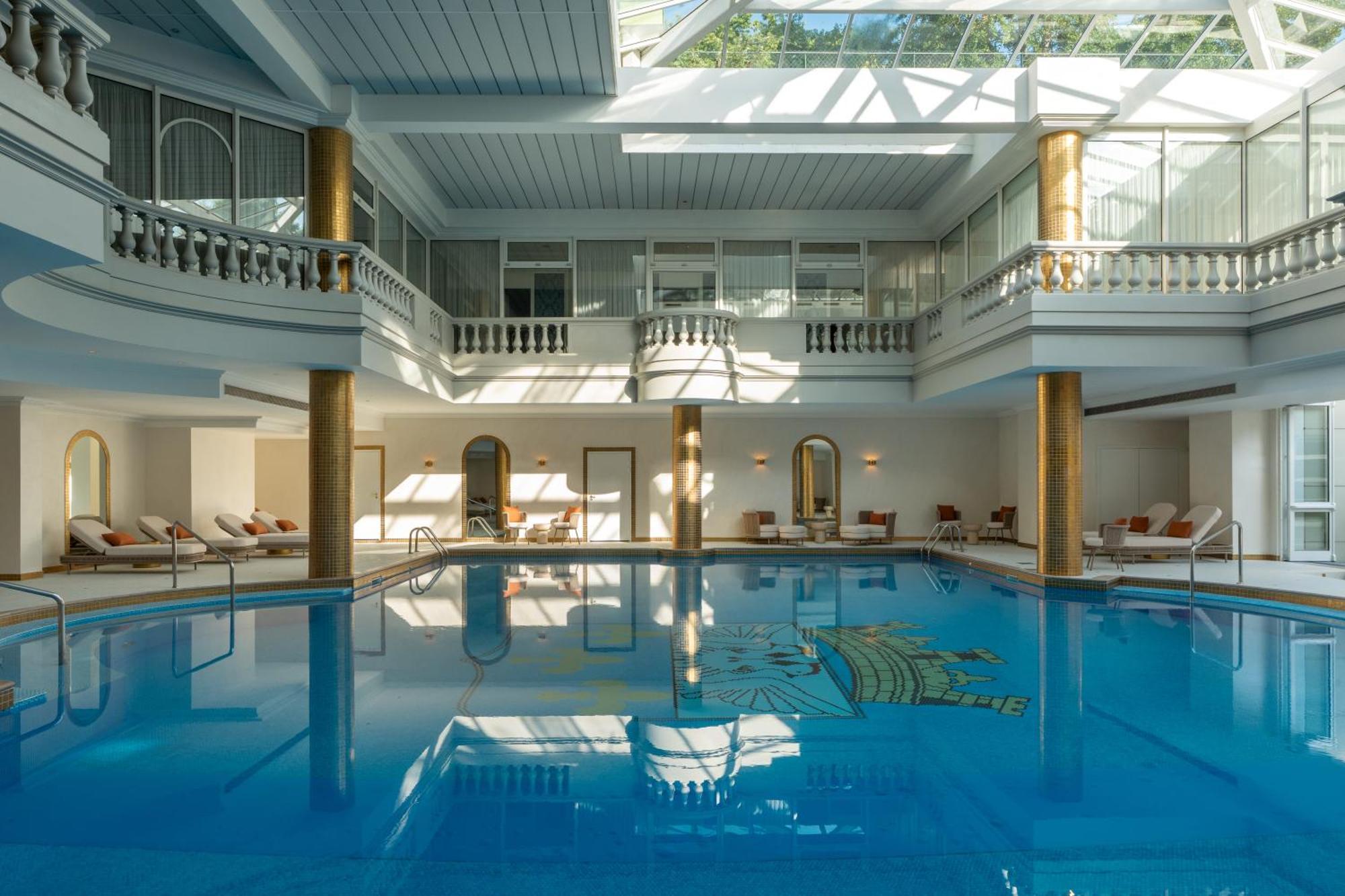 Waldorf Astoria Versailles - Trianon Palace Esterno foto