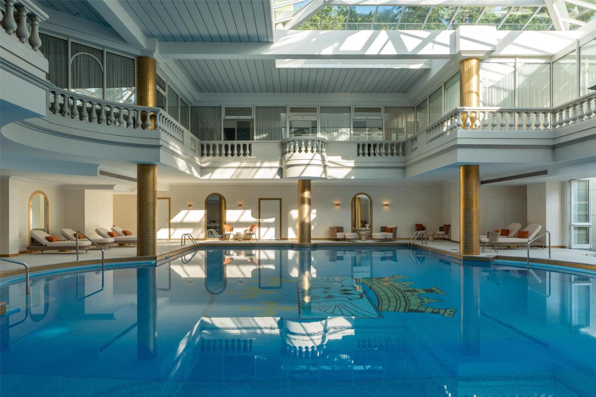 Waldorf Astoria Versailles - Trianon Palace Esterno foto